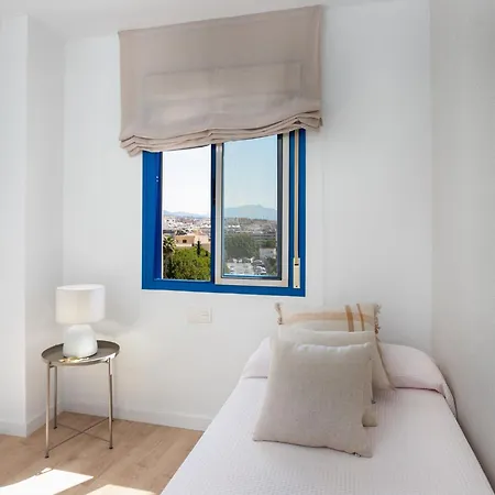 Urban Nest By Interhome * אסטפונה